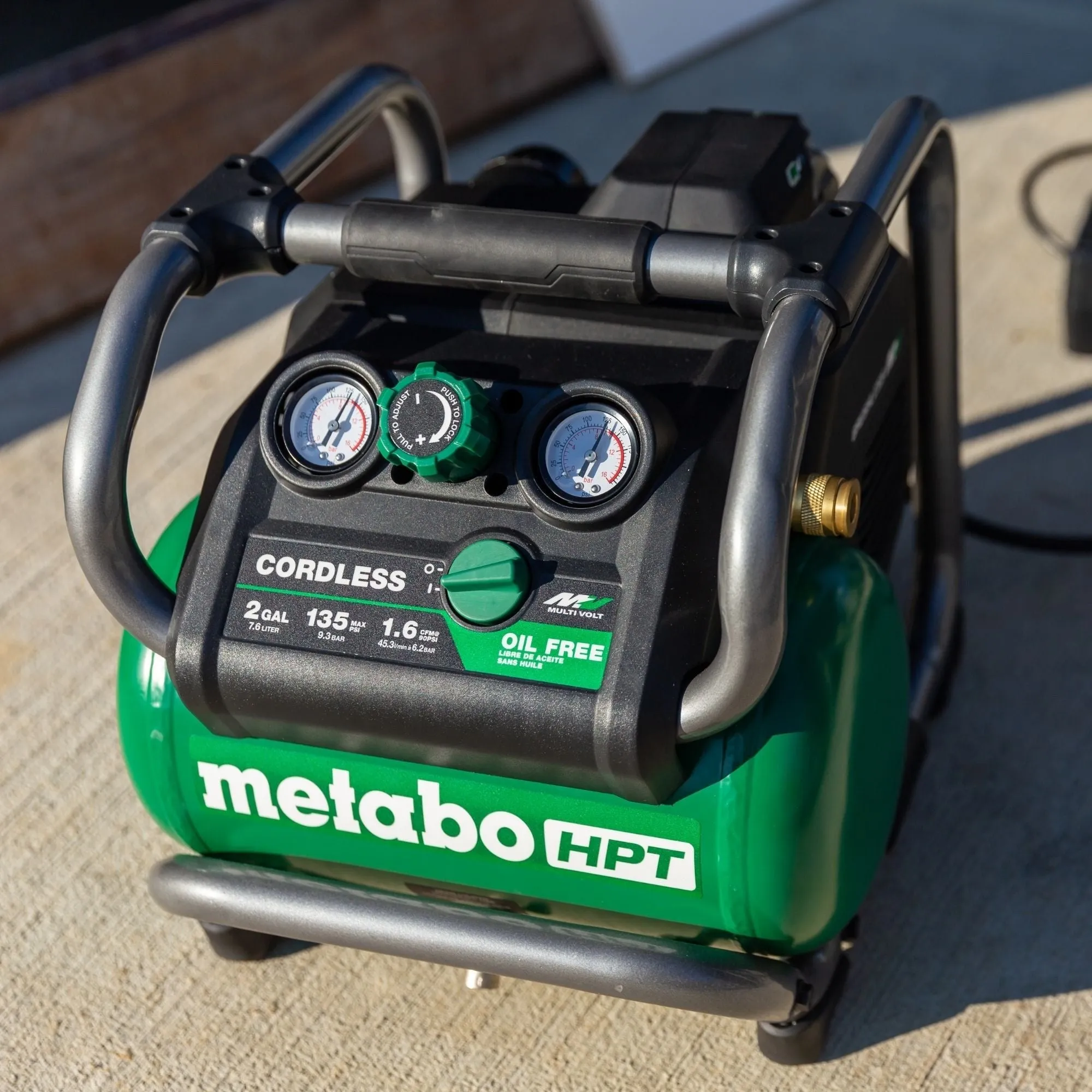 36V MultiVolt 2 Gallon Cordless Air Compressor (Tool Body Only) | Metabo HPT EC36DAQ4