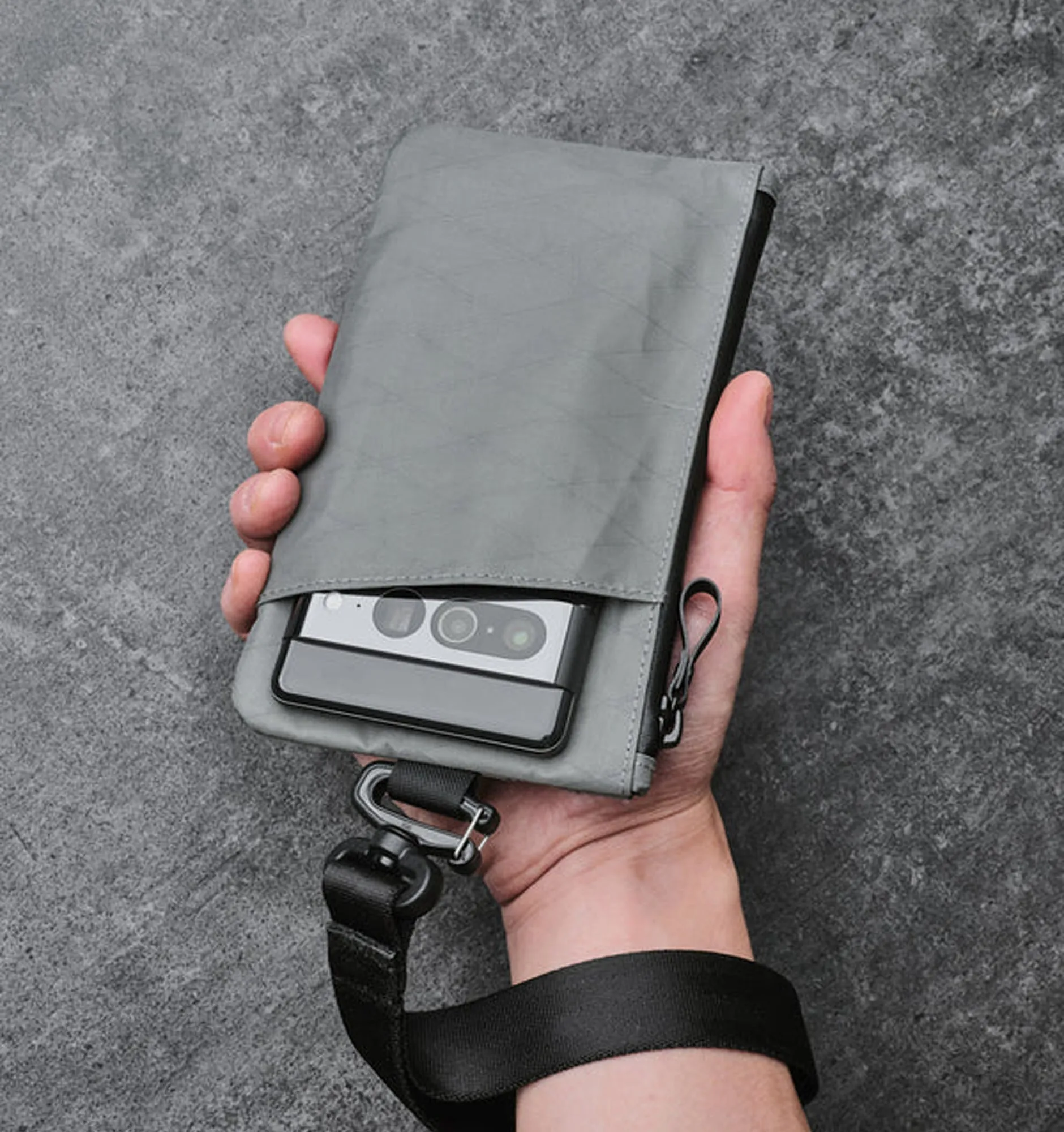 Alpaka Zip Clutch X-Pac