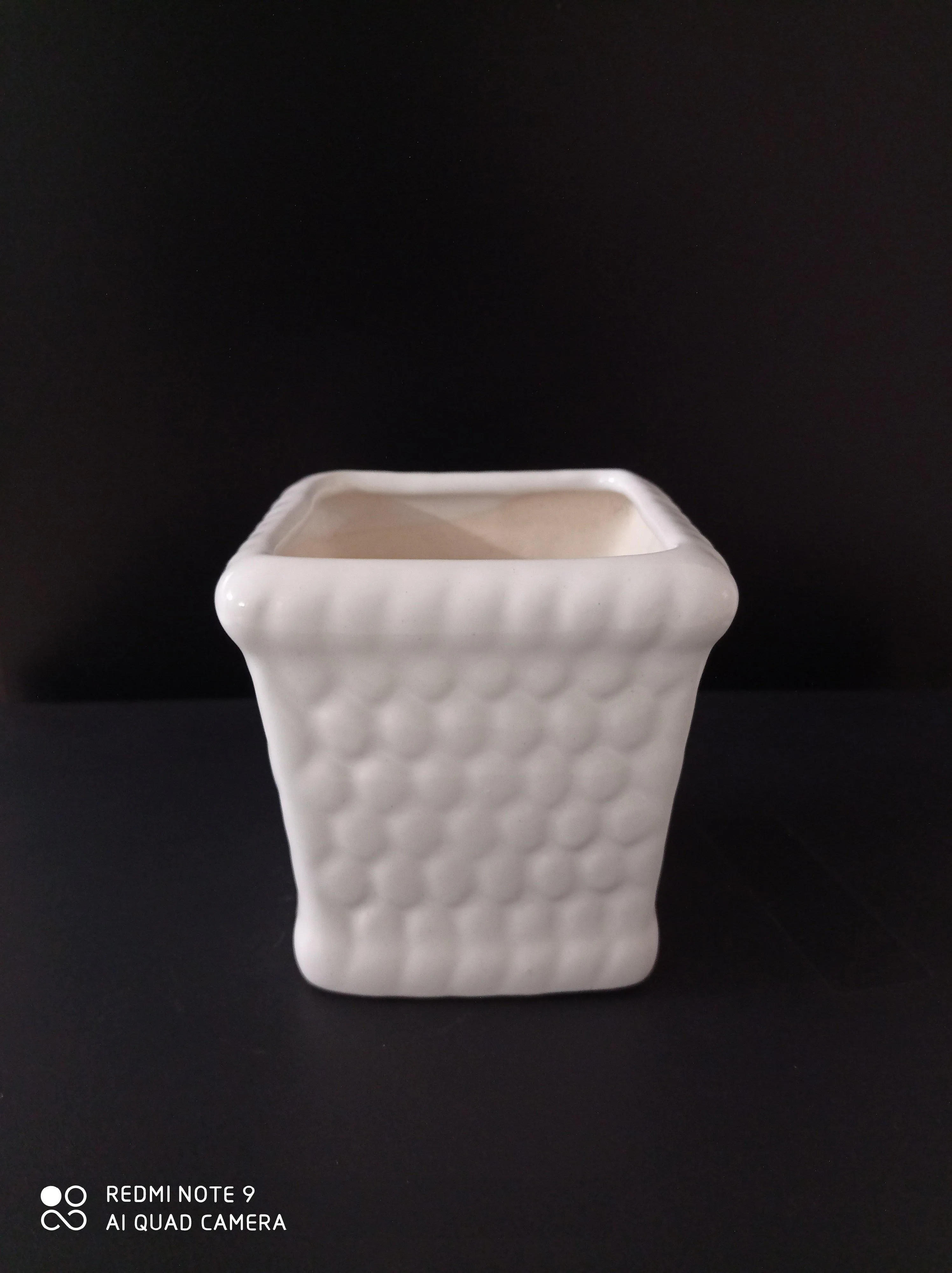 Contemporary White Ceramic Honeycomb Design Plant Pots - Set of 3 | Small Size