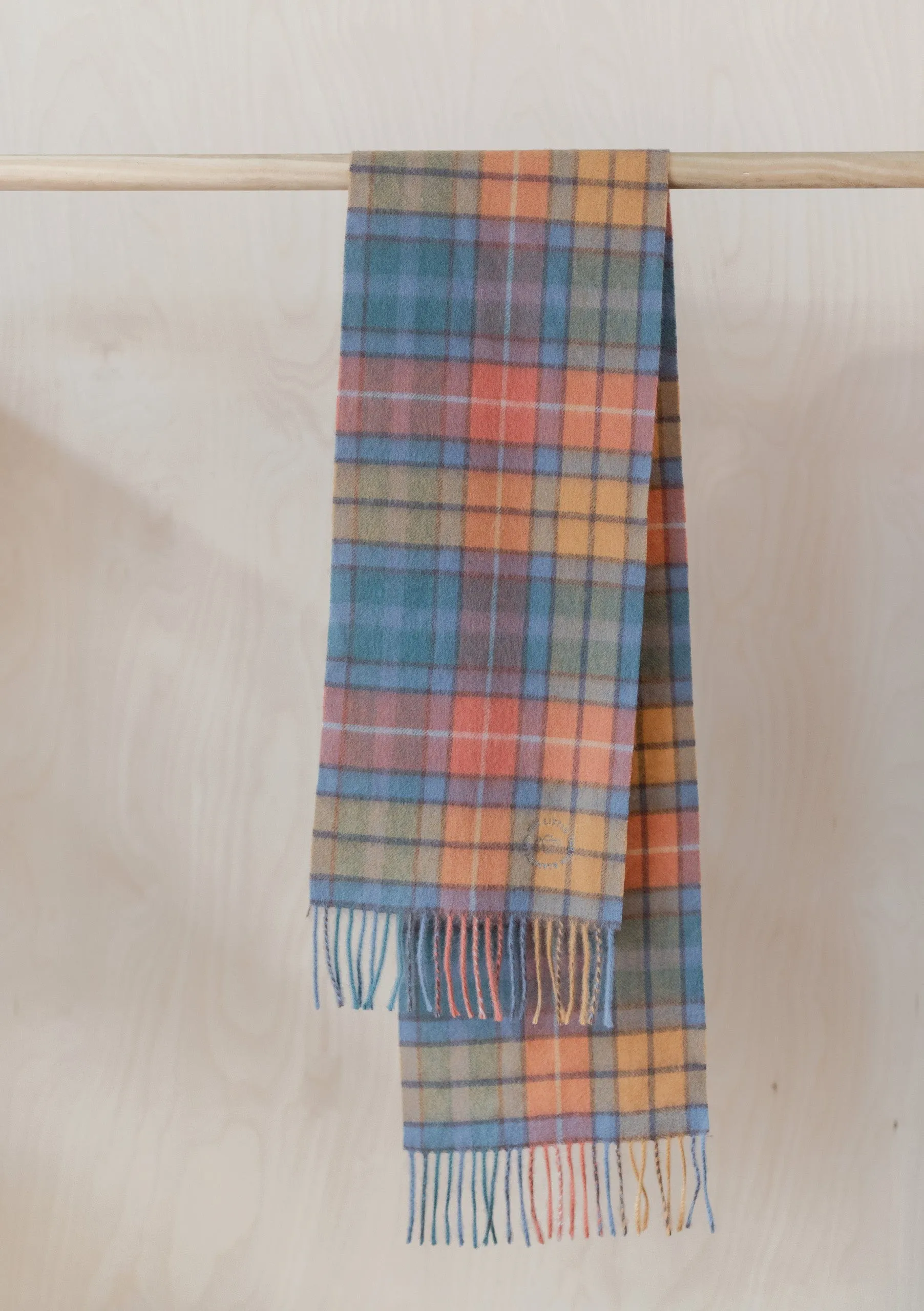 Lambswool Kids Scarf in Buchanan Antique Tartan