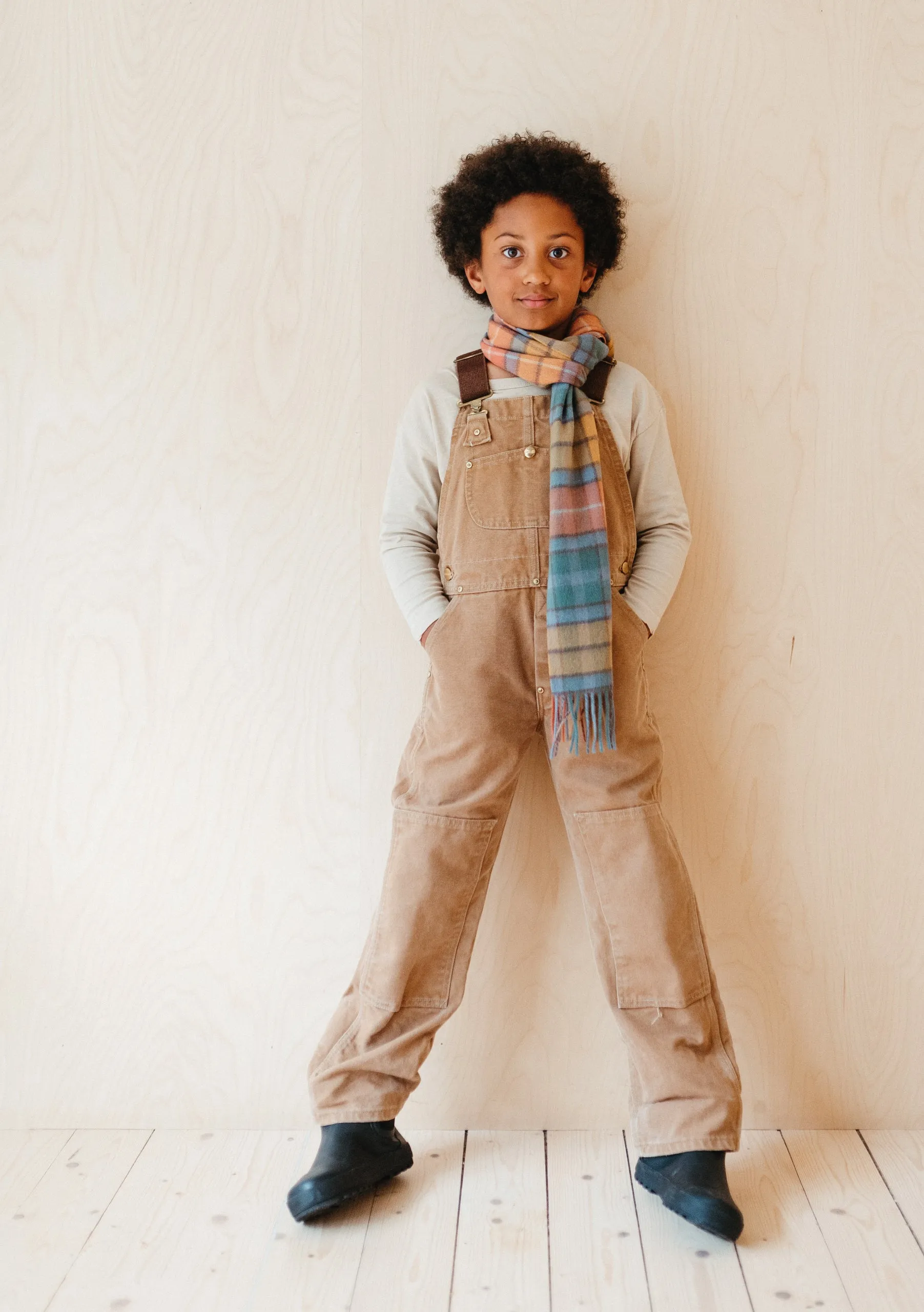 Lambswool Kids Scarf in Buchanan Antique Tartan