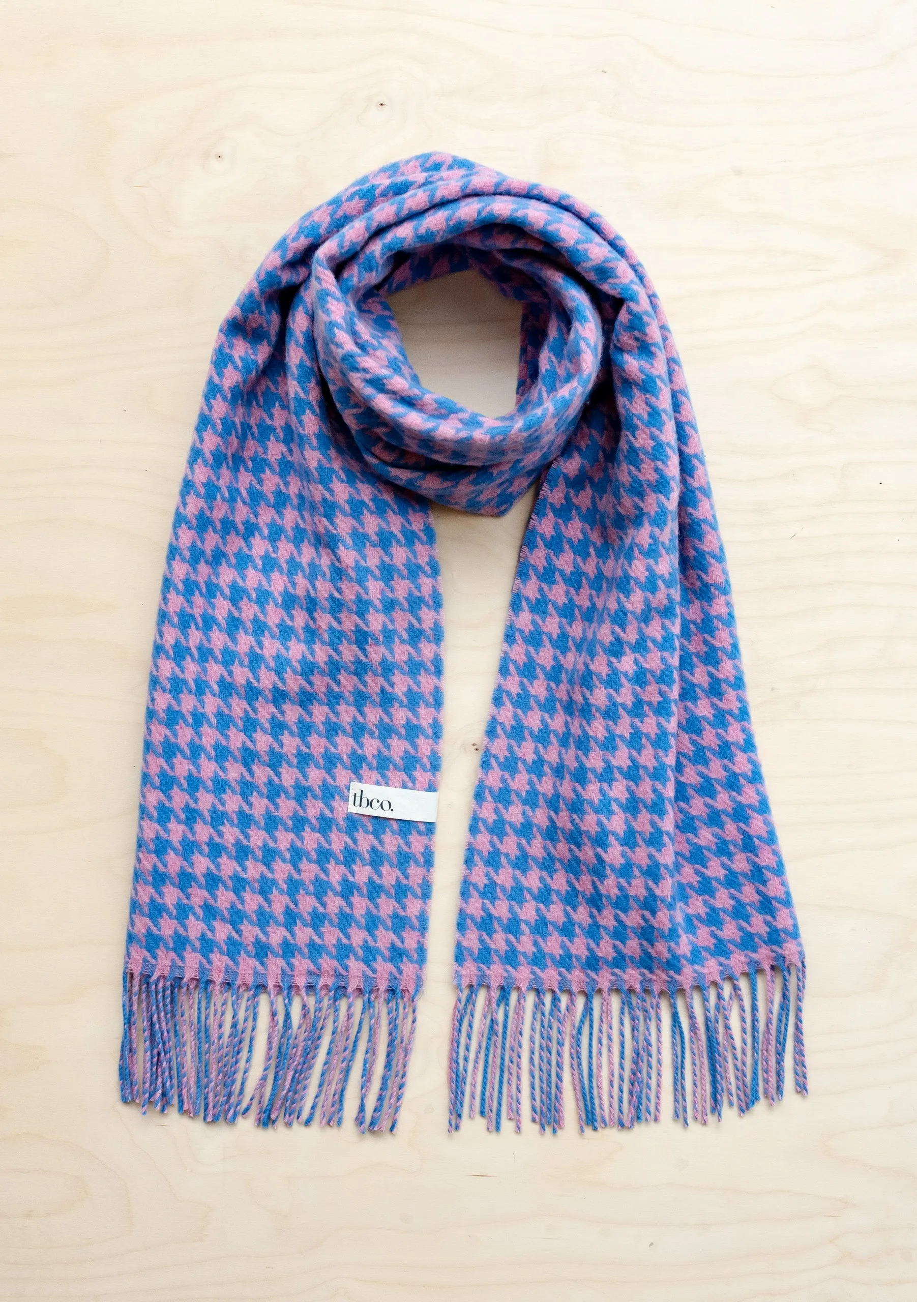 Lambswool Oversized Scarf in Blue Houndstooth